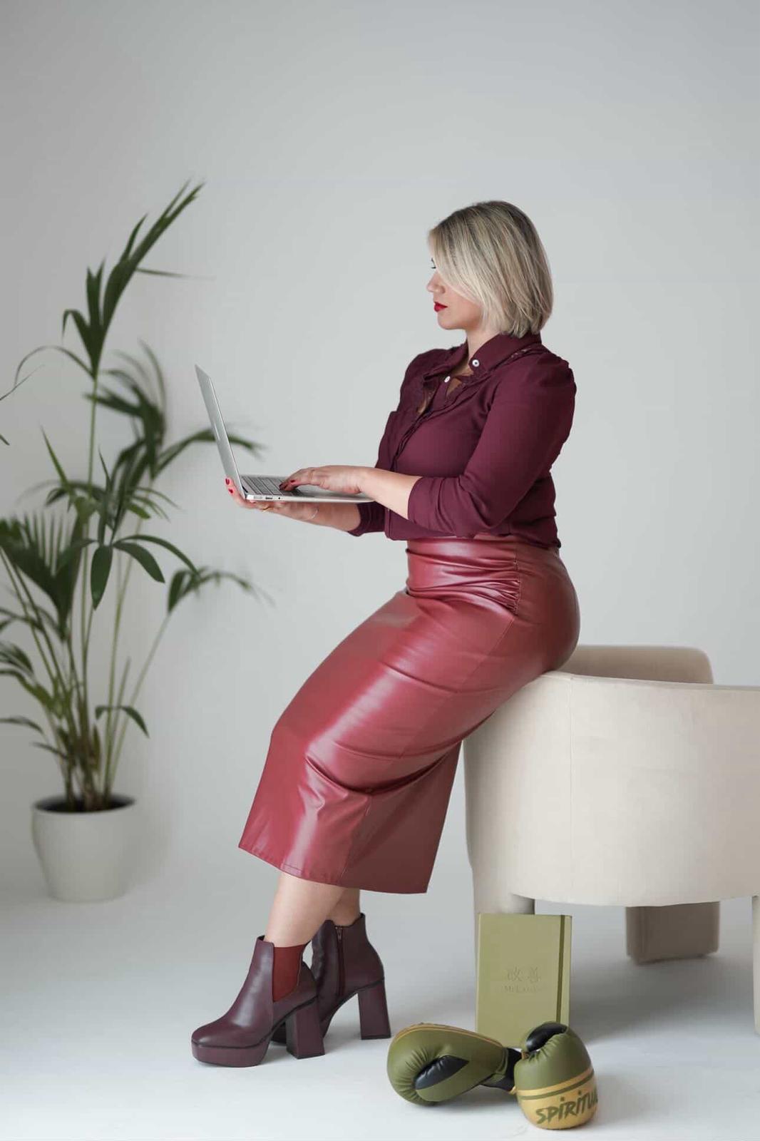 Dra. Rebeca Cremades en consulta online